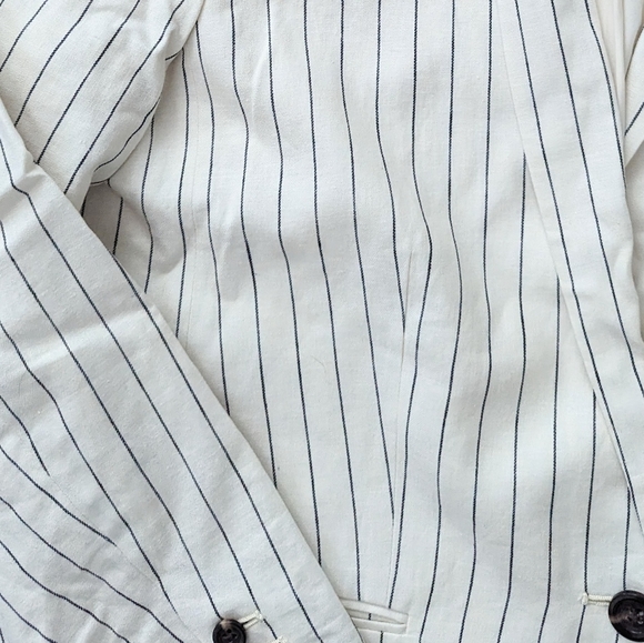 Ann Taylor Linen Blazer Cream Pinstripe - Picture 4 of 10